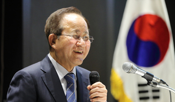 집 마당에서 세계적 소재 기업 일군 '원조 벤처인'